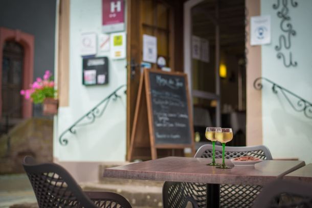 Hôtel-restaurant La bonne Franquette à Villé, séjour touristique, soirées étapes, restaurant de spécialités belges