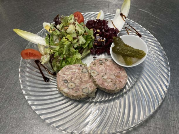 Hôtel-restaurant La bonne Franquette à Villé, séjour touristique, soirées étapes, restaurant de spécialités belges