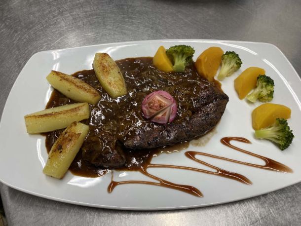 Hôtel-restaurant La bonne Franquette à Villé, séjour touristique, soirées étapes, restaurant de spécialités belges