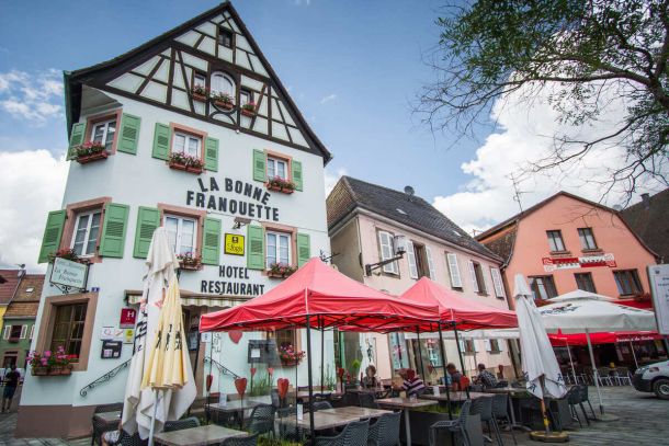 Hôtel-restaurant La bonne Franquette à Villé, séjour touristique, soirées étapes, restaurant de spécialités belges